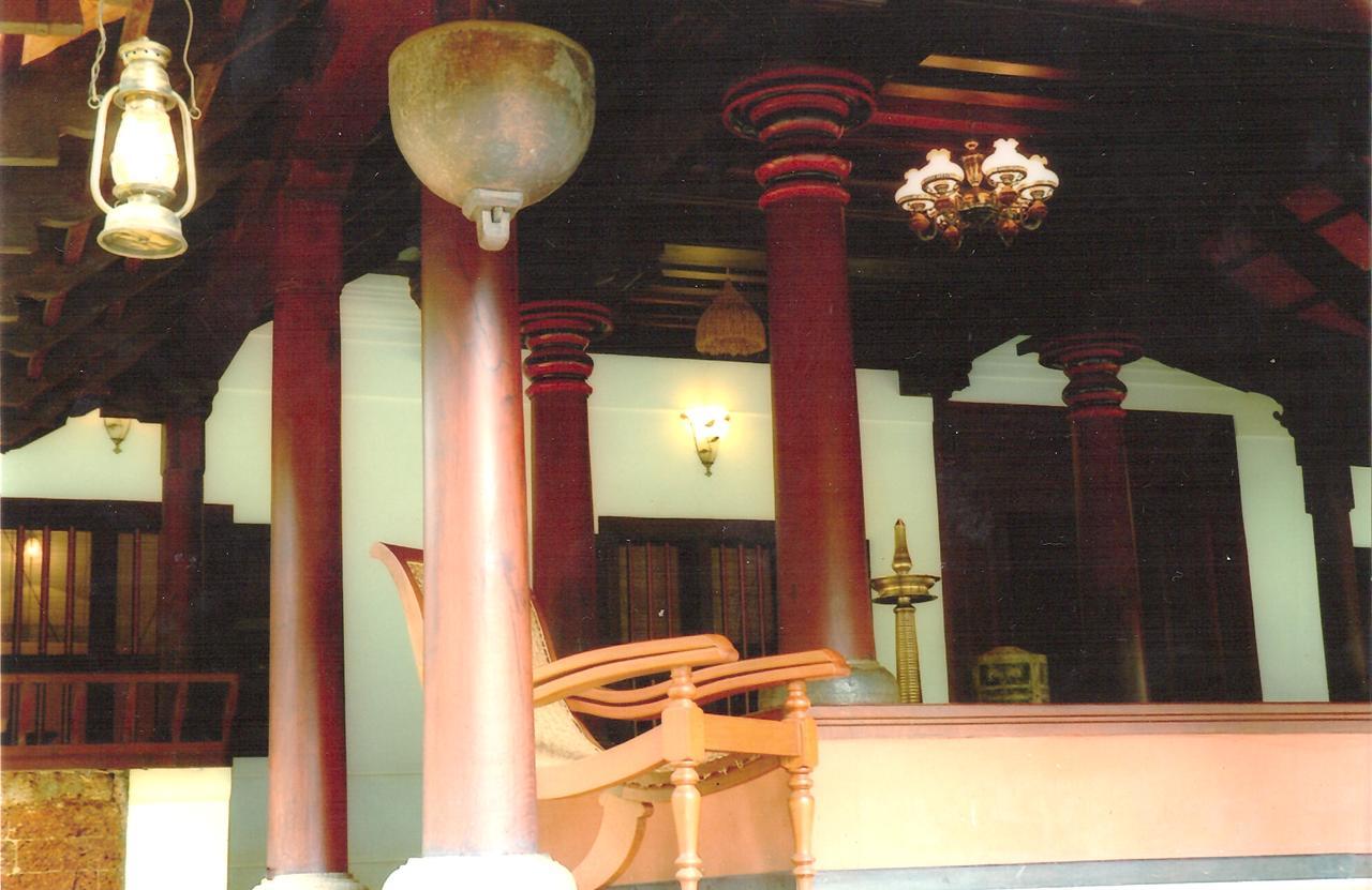 ホテルChengara Heritage マラプラム エクステリア 写真
